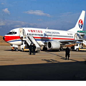 伊春航空快运业稳步发展的原因是什么？